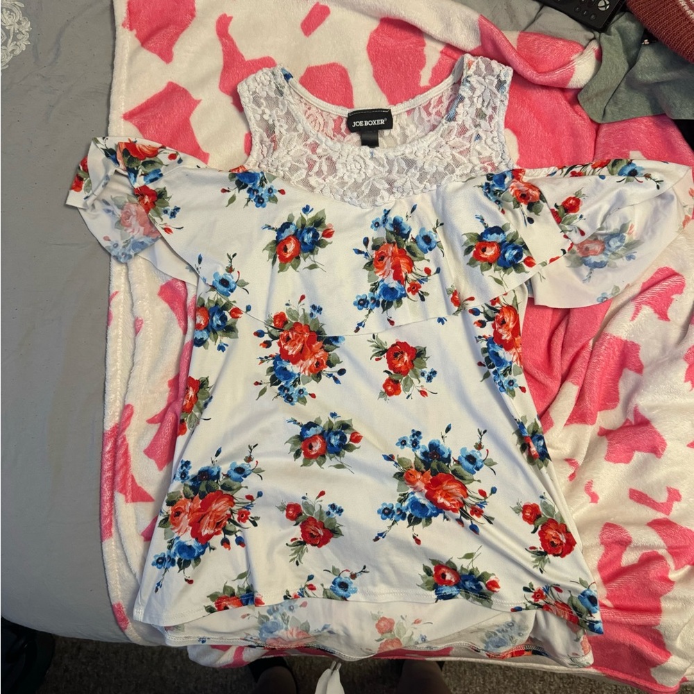Joe Boxer cold shoulder floral white blouse